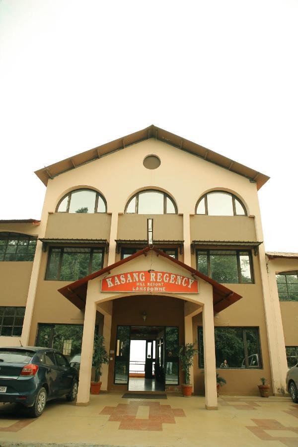 Kasang Regency Hill Resort Lansdowne Exterior photo